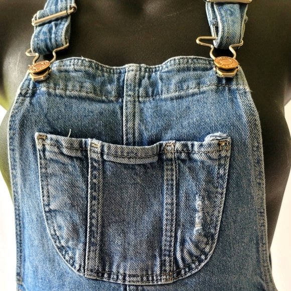 H&M Girls Bib Overall Jeans Size 7 - Picture 3 of 13